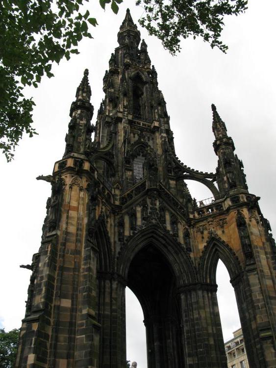 image Sir Walter Scott Monument in Edinburgh